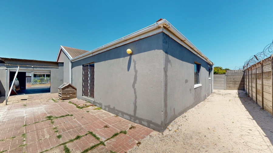 3 Bedroom Property for Sale in Colorado Park Western Cape